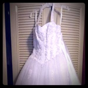 Never used wedding dress